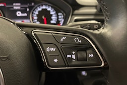 valkoinen Audi A4 2019 kuva 18.