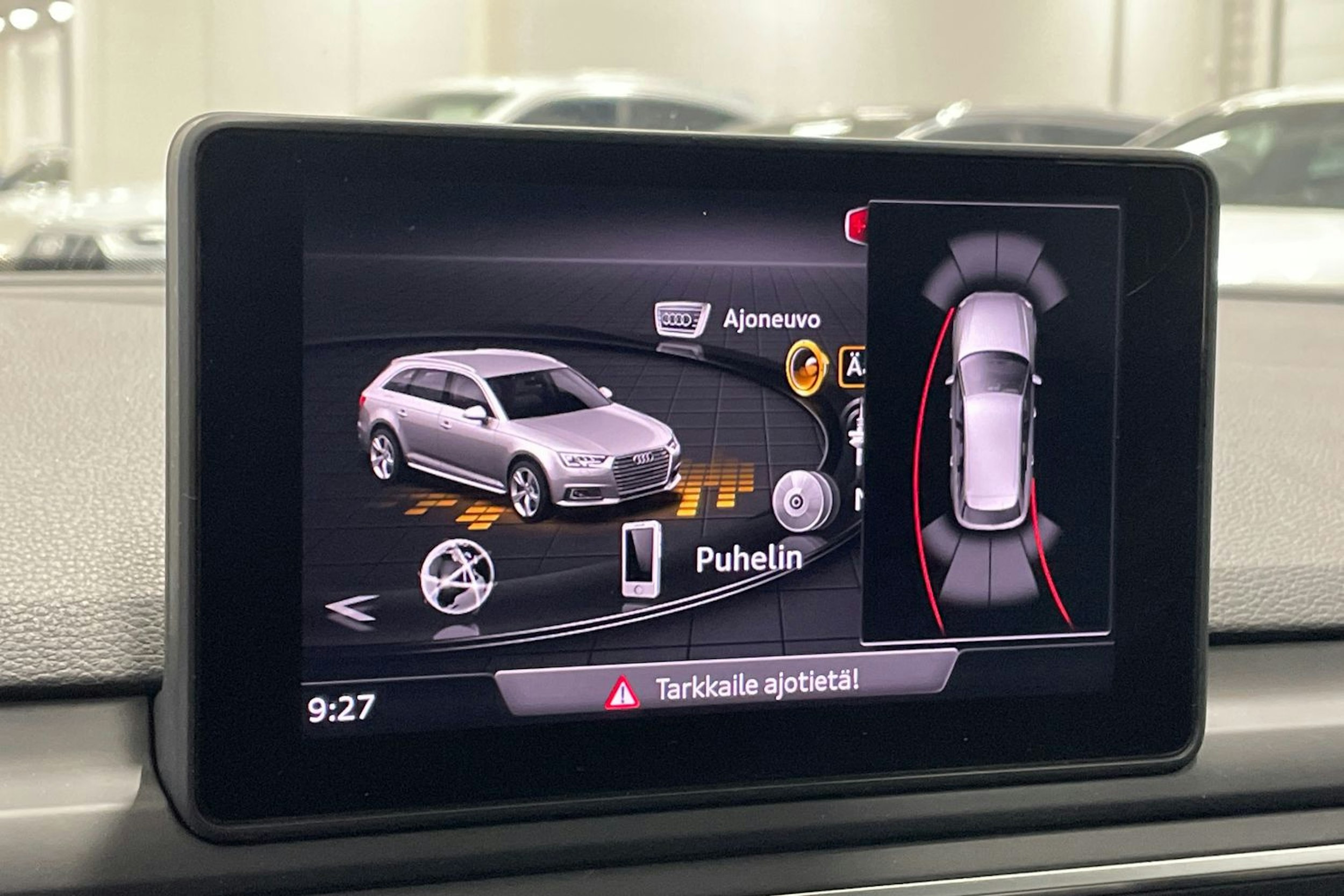 valkoinen Audi A4 2019 kuva 22.