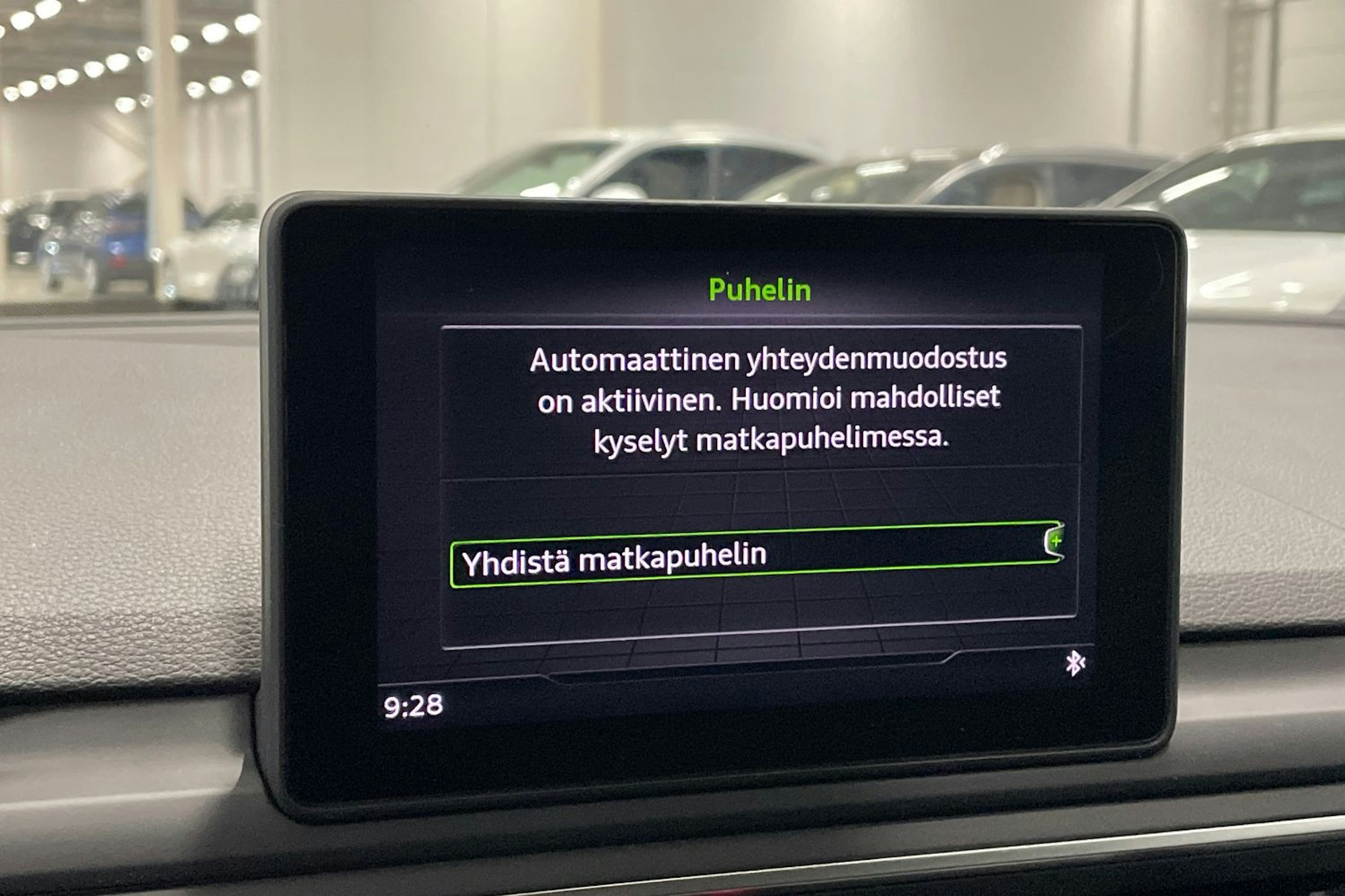 valkoinen Audi A4 2019 kuva 26.