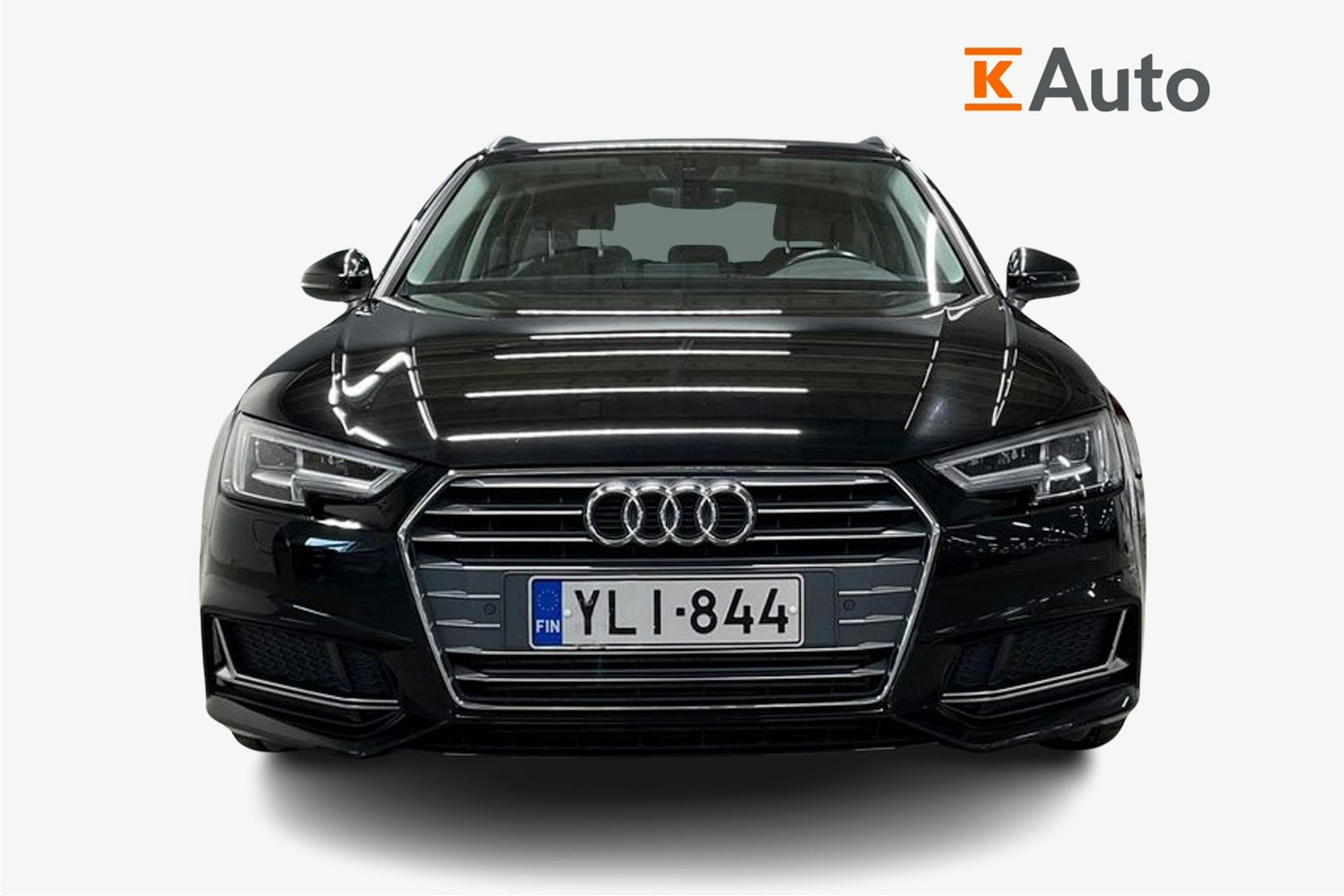Musta Audi A4 2019 kuva 5.