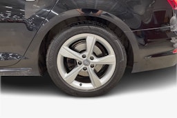 Musta Audi A4 2019 kuva 11.