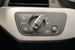 Musta Audi A4 2019 kuva 25.