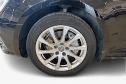 musta Audi A4 2019 kuva 11.