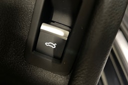 musta Audi A4 2019 kuva 30.