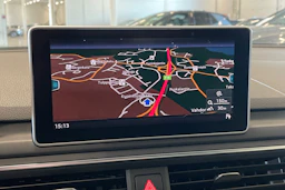 sininen Audi A4 2019 kuva 22.