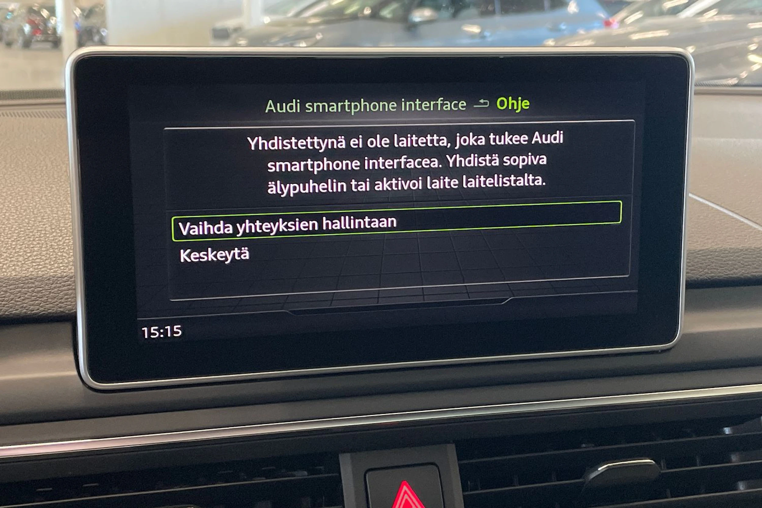 sininen Audi A4 2019 kuva 23.