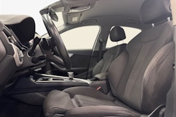 Musta Audi A4 2020 kuva 11.