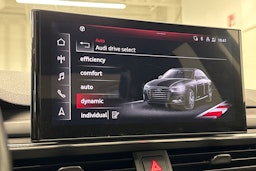 Musta Audi A4 2020 kuva 28.