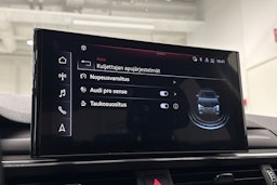 Musta Audi A4 2020 kuva 29.
