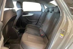 harmaa Audi A4 2020 kuva 8.
