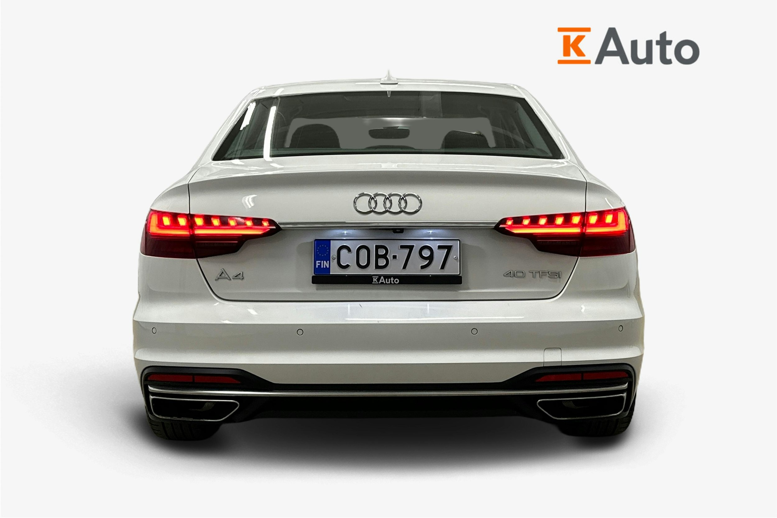 valkoinen Audi A4 2020 kuva 3.