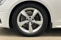 valkoinen Audi A4 2020 kuva 11.