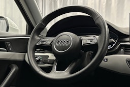valkoinen Audi A4 2020 kuva 18.