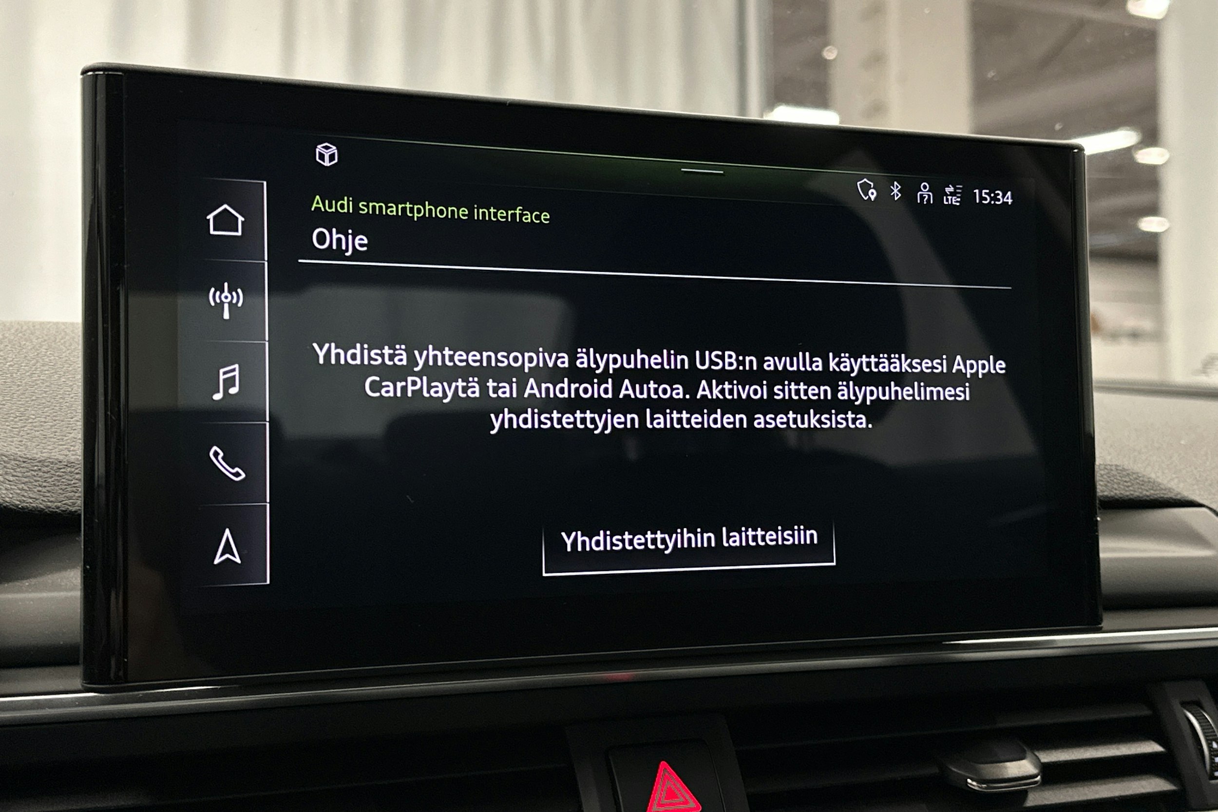 valkoinen Audi A4 2020 kuva 22.