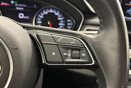 hopea Audi A4 2020 kuva 18.