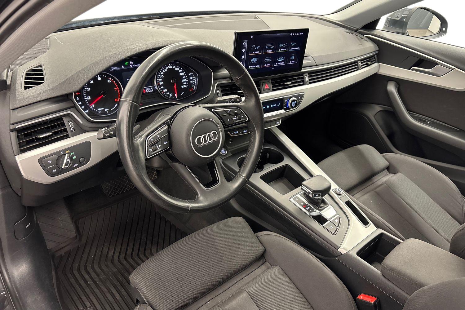 Audi A4 2020, kuva 6/25