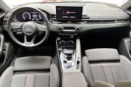 Musta Audi A4 2020 kuva 9.