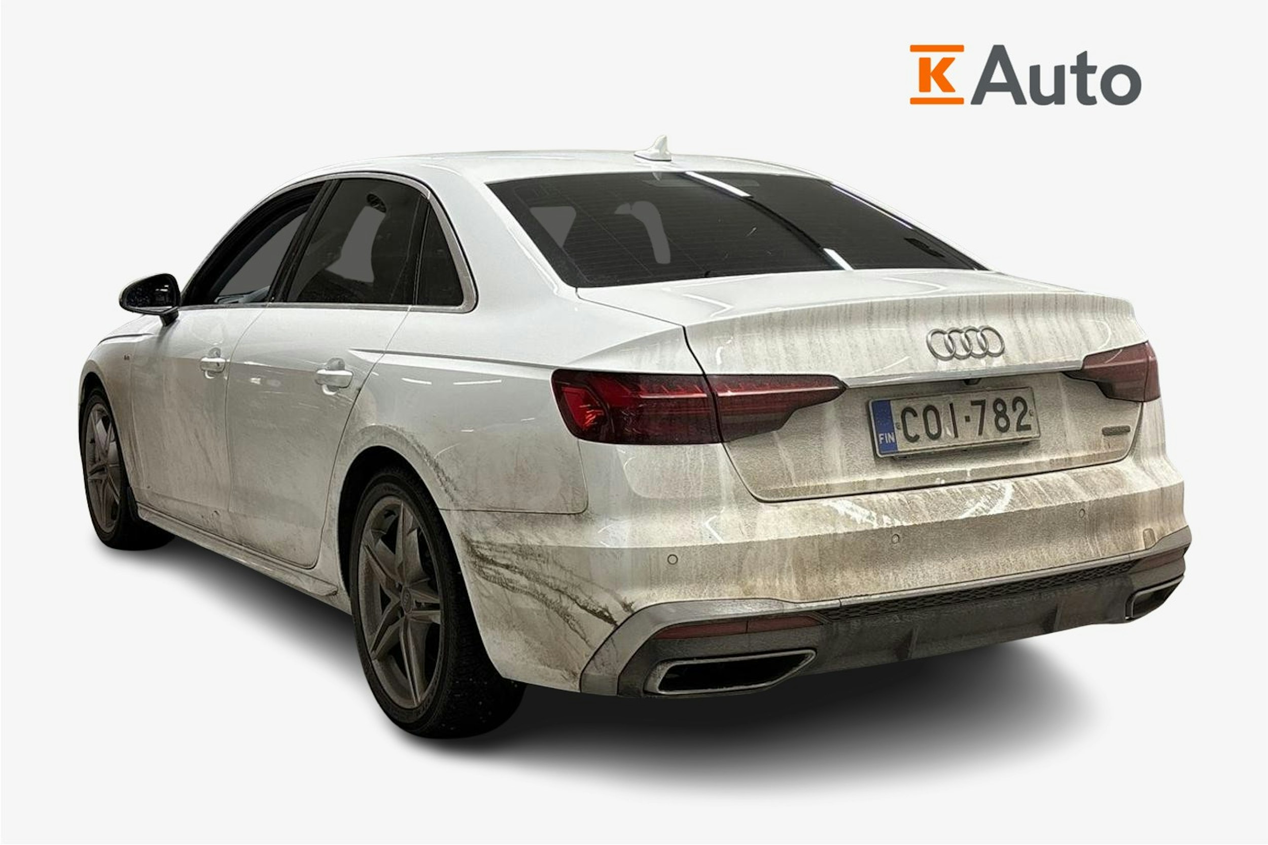 valkoinen Audi A4 2020 kuva 2.