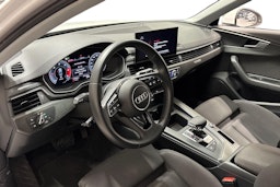 valkoinen Audi A4 2020 kuva 3.