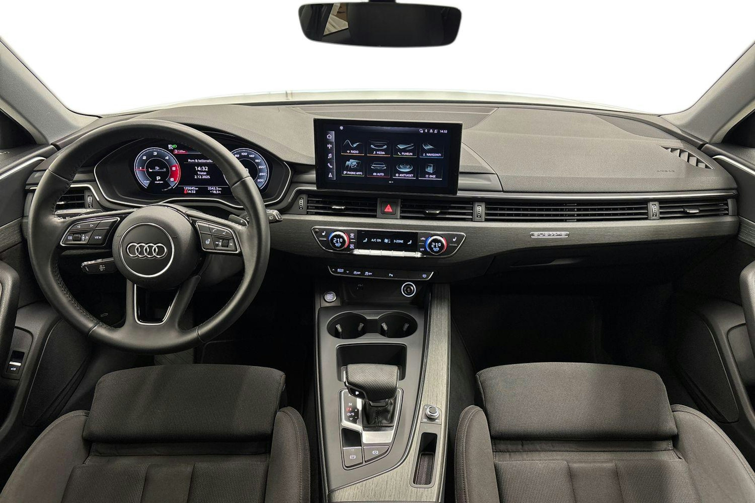 valkoinen Audi A4 2020 kuva 9.