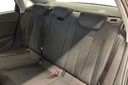 Musta Audi A4 2020 kuva 8.