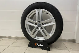 Musta Audi A4 2020 kuva 10.