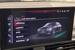 Musta Audi A4 2020 kuva 18.