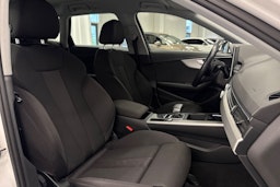 Valkoinen Audi A4 2020 kuva 13.