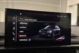 Valkoinen Audi A4 2020 kuva 32.