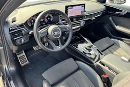 harmaa Audi A4 2020 kuva 3.