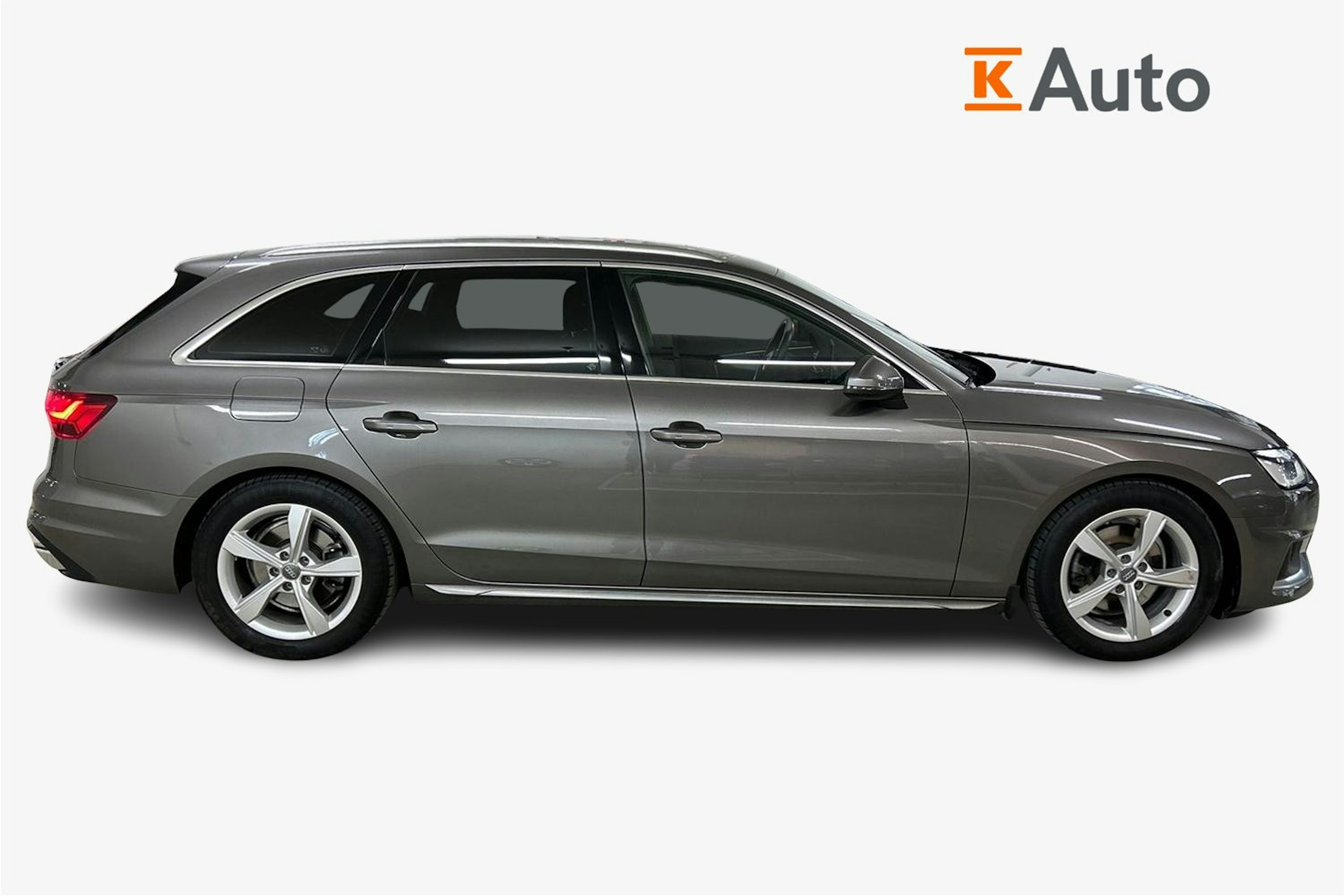 harmaa Audi A4 2020 kuva 6.