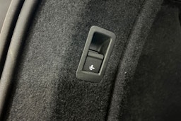 harmaa Audi A4 2020 kuva 16.