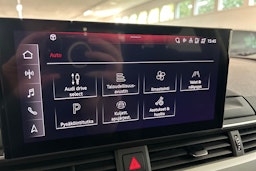harmaa Audi A4 2020 kuva 26.
