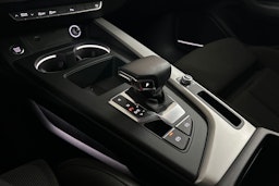harmaa Audi A4 2020 kuva 31.