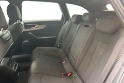 sininen Audi A4 2021 kuva 8.