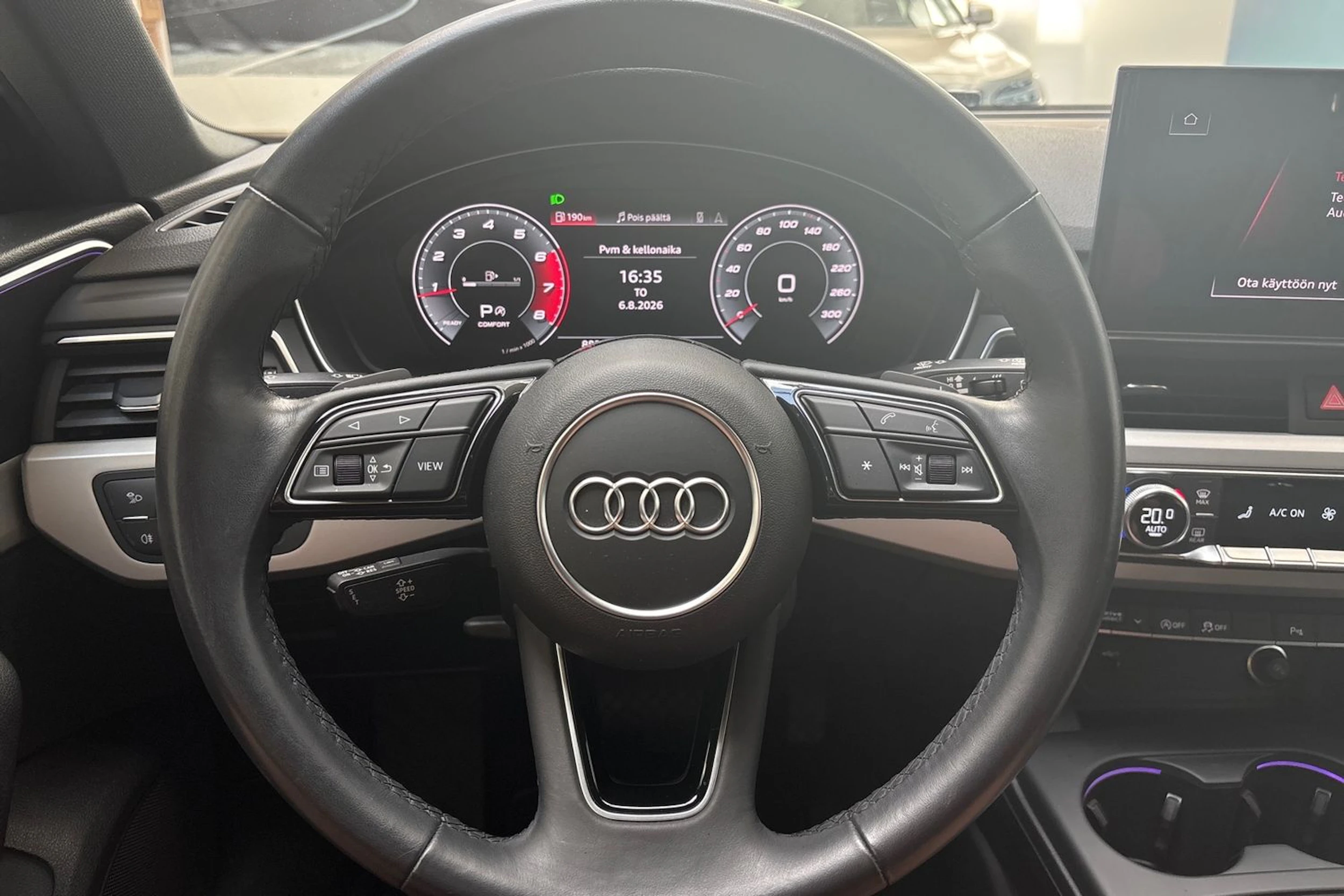 sininen Audi A4 2021 kuva 19.