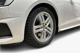 valkoinen Audi A4 2020 kuva 11.