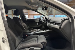 valkoinen Audi A4 2020 kuva 15.