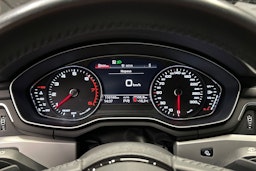 valkoinen Audi A4 2020 kuva 25.