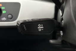 valkoinen Audi A4 2020 kuva 24.