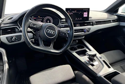 Valkoinen Audi A4 2020 kuva 3.