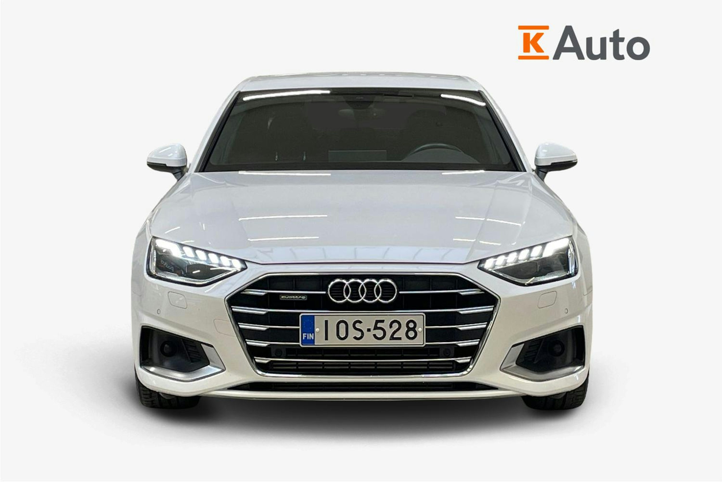 valkoinen Audi A4 2020 kuva 4.