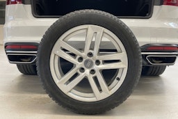 valkoinen Audi A4 2020 kuva 10.