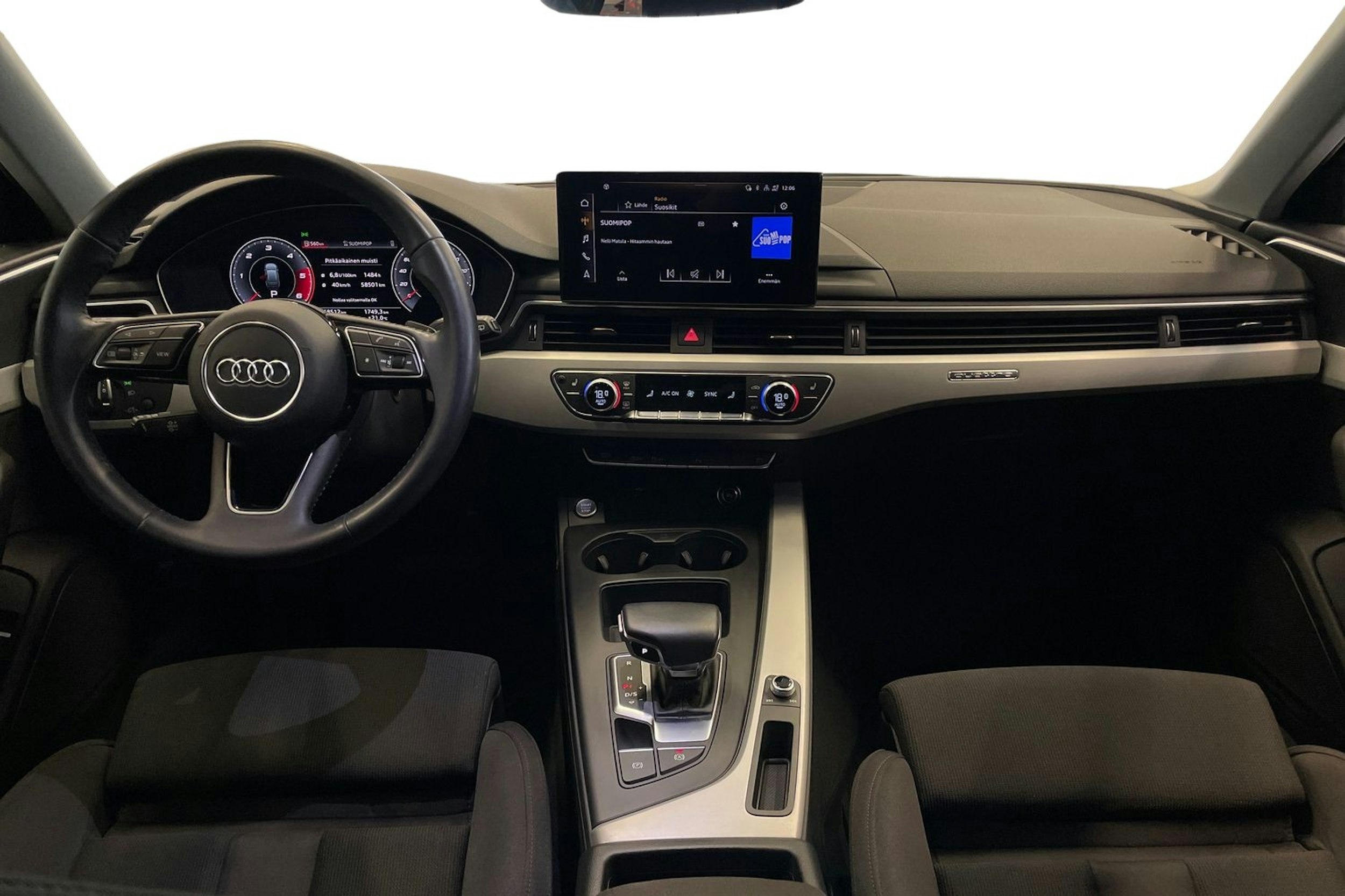 met. musta Audi A4 2020 kuva 9.