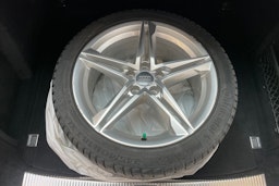 valkoinen Audi A4 2020 kuva 14.