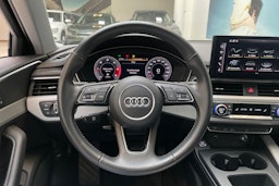 valkoinen Audi A4 2020 kuva 22.