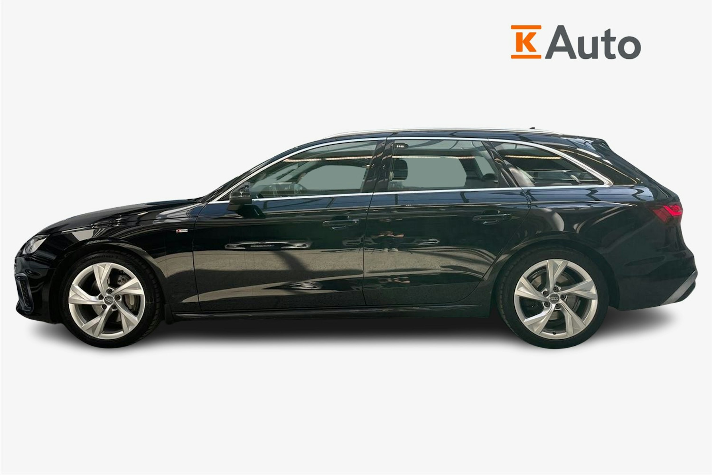 musta Audi A4 2020 kuva 6.