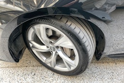 musta Audi A4 2020 kuva 13.