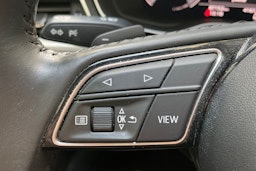 musta Audi A4 2020 kuva 19.