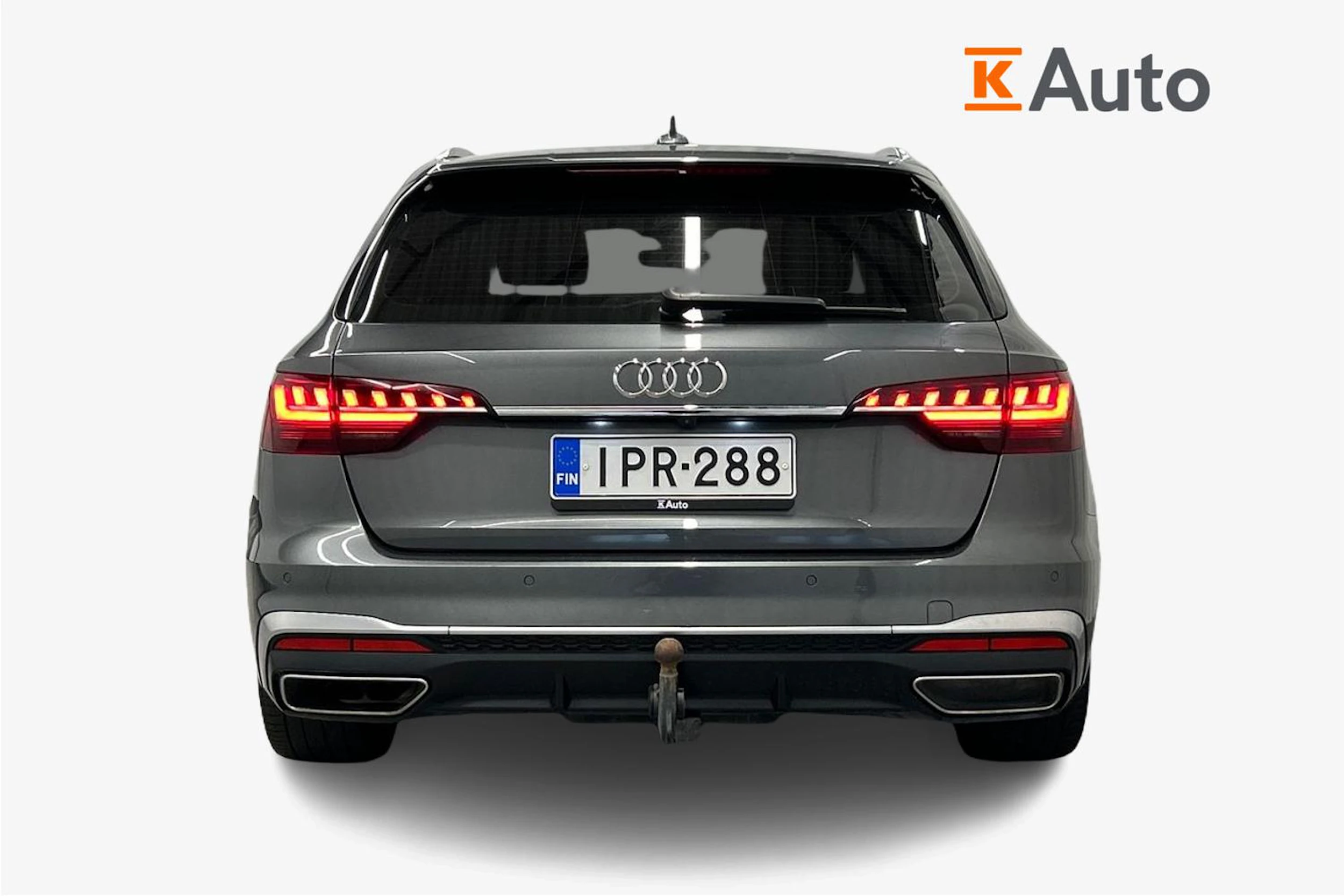 harmaa Audi A4 2020 kuva 3.